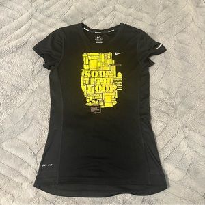 NIKE CHICAGO MARATHON DRIFIT SHIRT SIZE XS